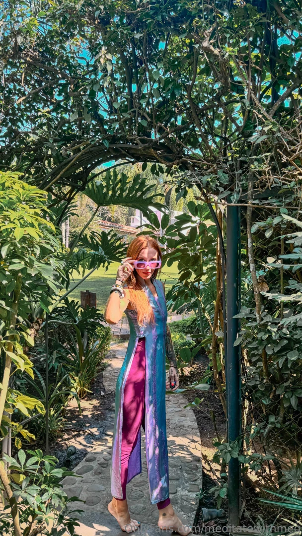 Today s agenda be awesome tomorrow s repeat xx meg 