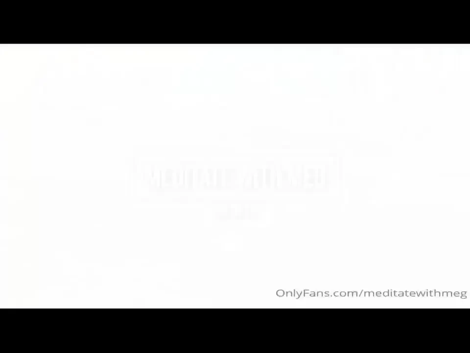 Enjoy this 10 minute guided meditation to help cultivate abundance 