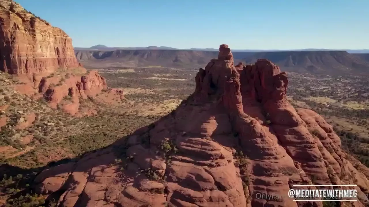 Happy monday beautiful souls join me for a 10-minute meditation that 