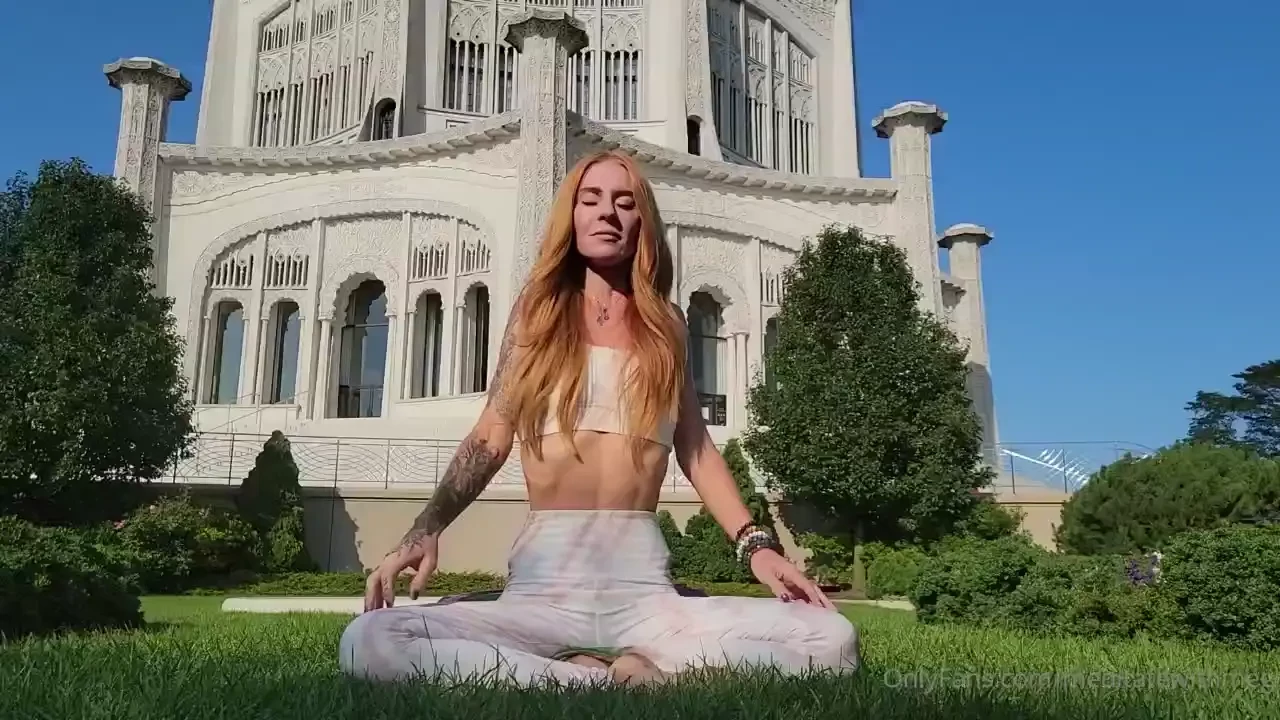 Start your week off right with this 10 minute guided meditation to 