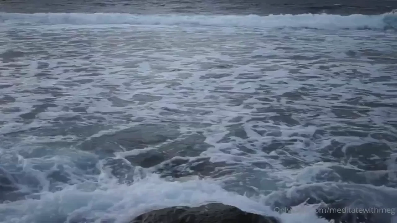 Enjoy this 10 minute meditation to help you become more compassionate 