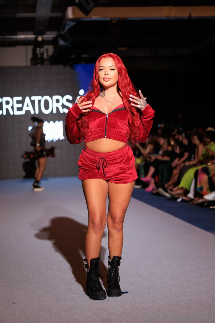 A lil throwback loved the red hair look on me 