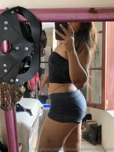 I am obsessed with the type of love that leaves mark on the skin my