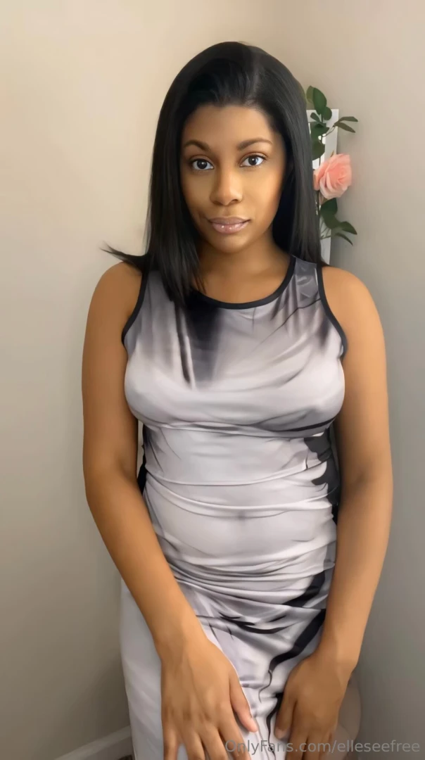 You re already here might as well see everything ellesee ellesee 