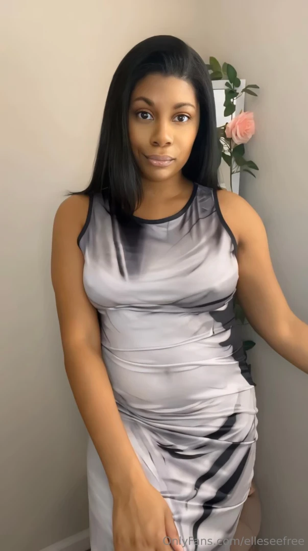 Free page is cute but the paid page is dangerous ellesee ellesee 