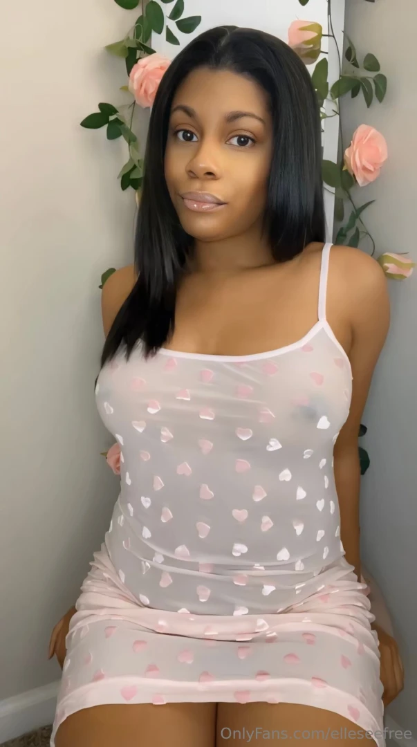 Can i show you how naughty i ve been lately join my vip page and i ll 