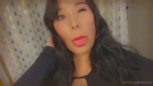 Cum check out my vip page while its 10 off baby tattedlezbabe