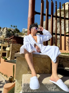 Wanna peep what s under the robe