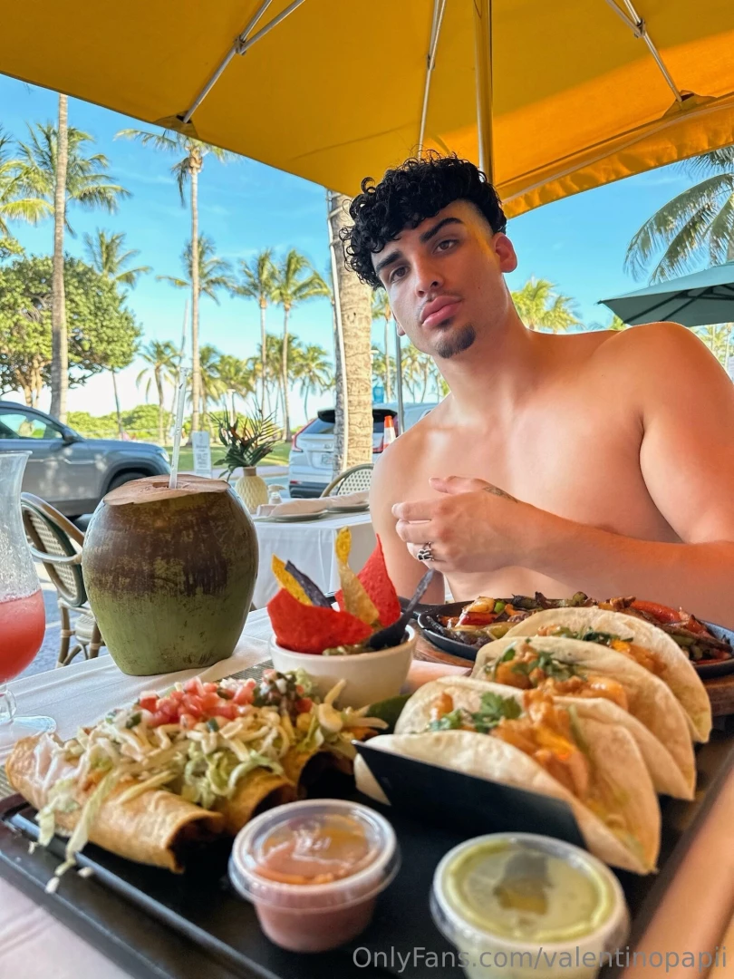 Valentinopapii 