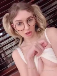 Love myself in pigtails and glasses