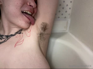 Be a good boy and lick my armpits clean part 1