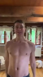 So who s going to stick a dildo in who s ass erik_climber_vip