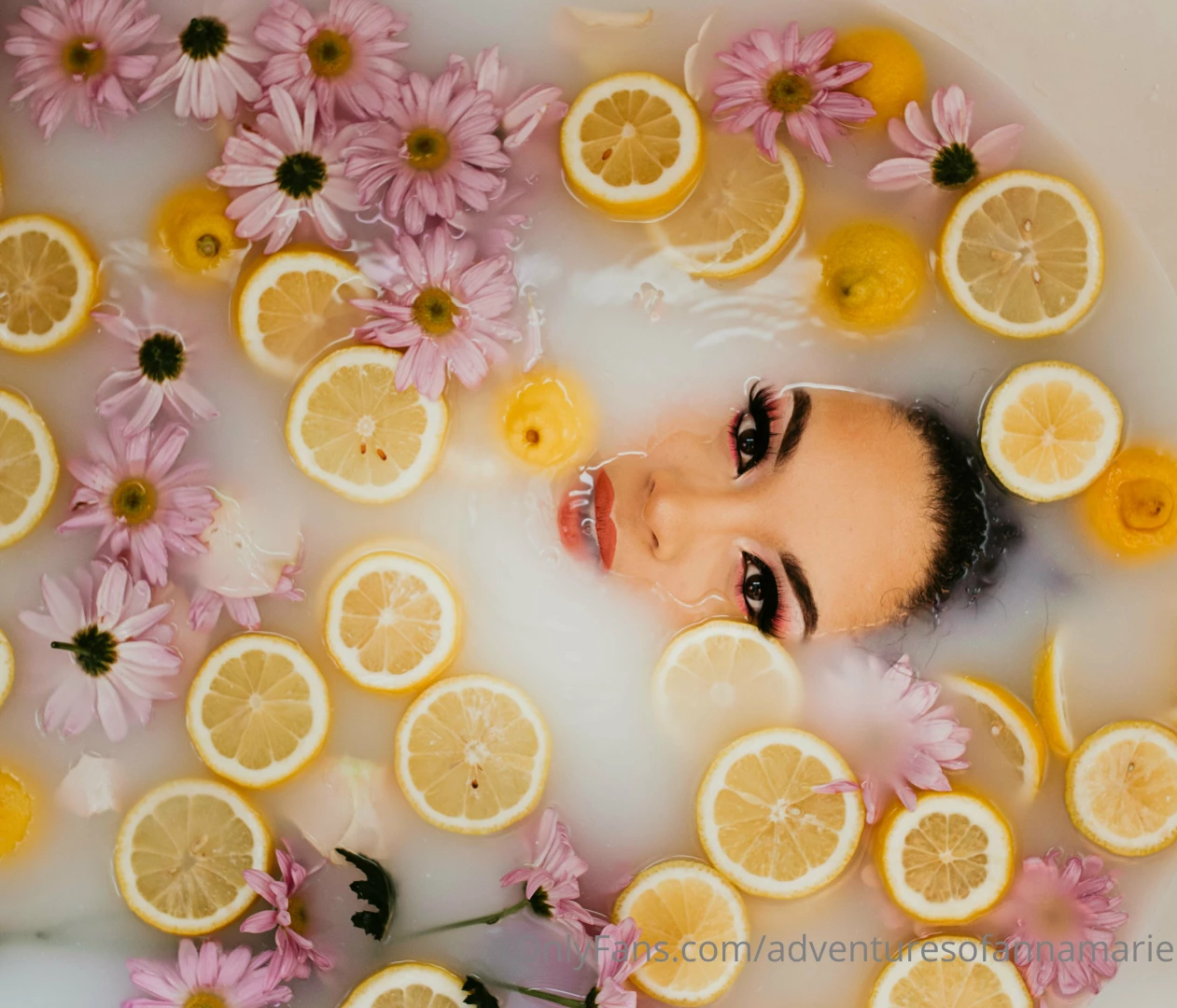 Happy monday sweet souls 