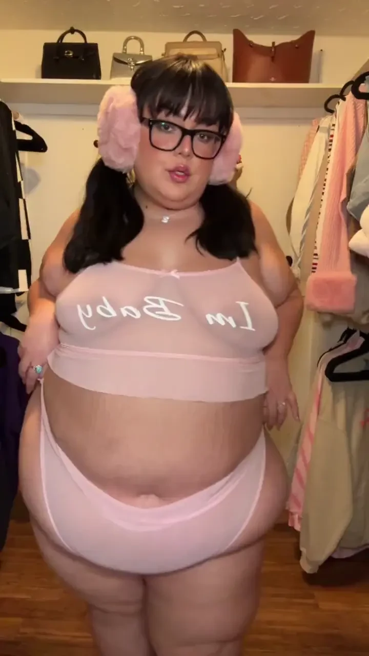 Could you fit me under your tree 