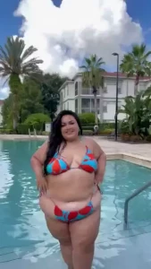 Like if you want more bts of when i shoot my content