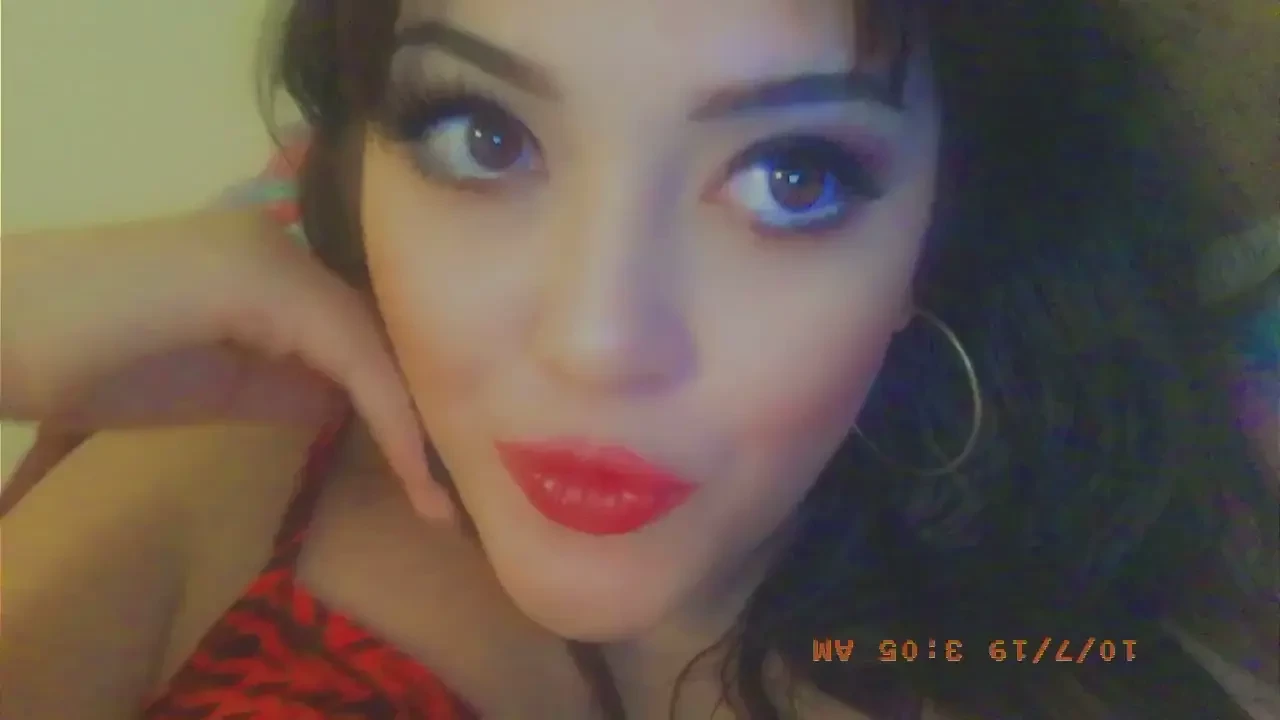 Titties and air kisses 