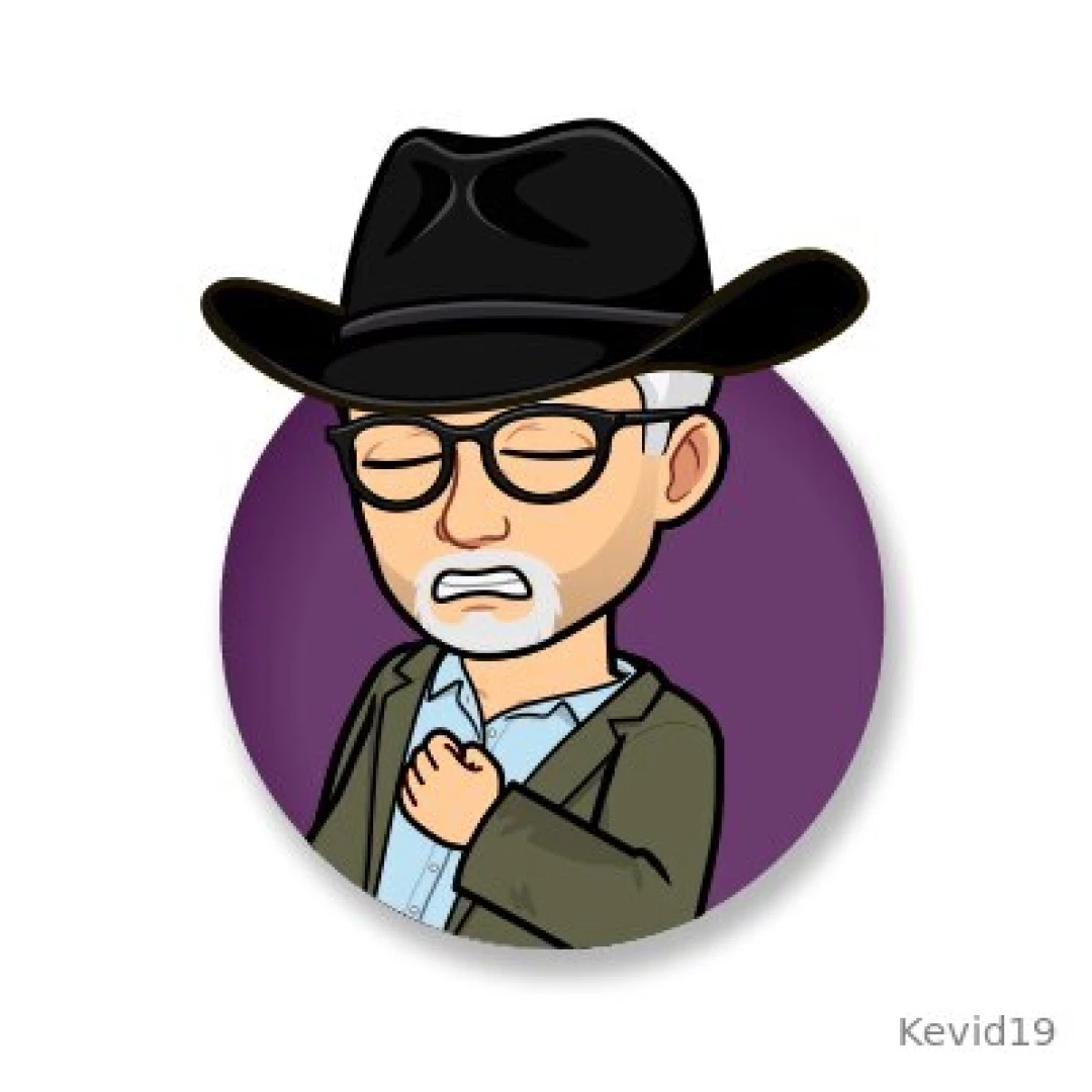 Saw this gorgeous thai girl at the bar tonight i couldn t take my eyes 