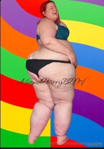 Abigailbarrybbw is a good friend and she wants to be your friend too