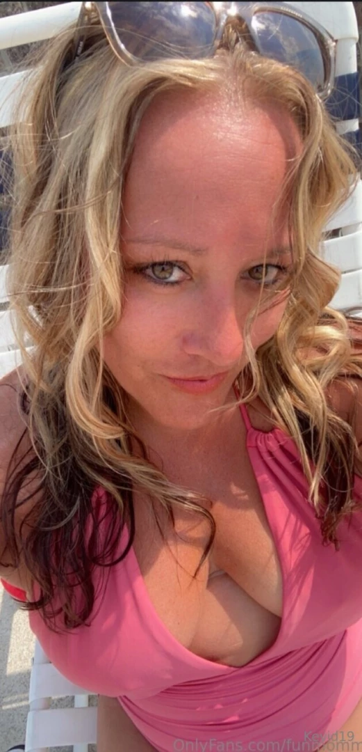 Funmommahazel is 100 new to me she was recommended by one of her fans 