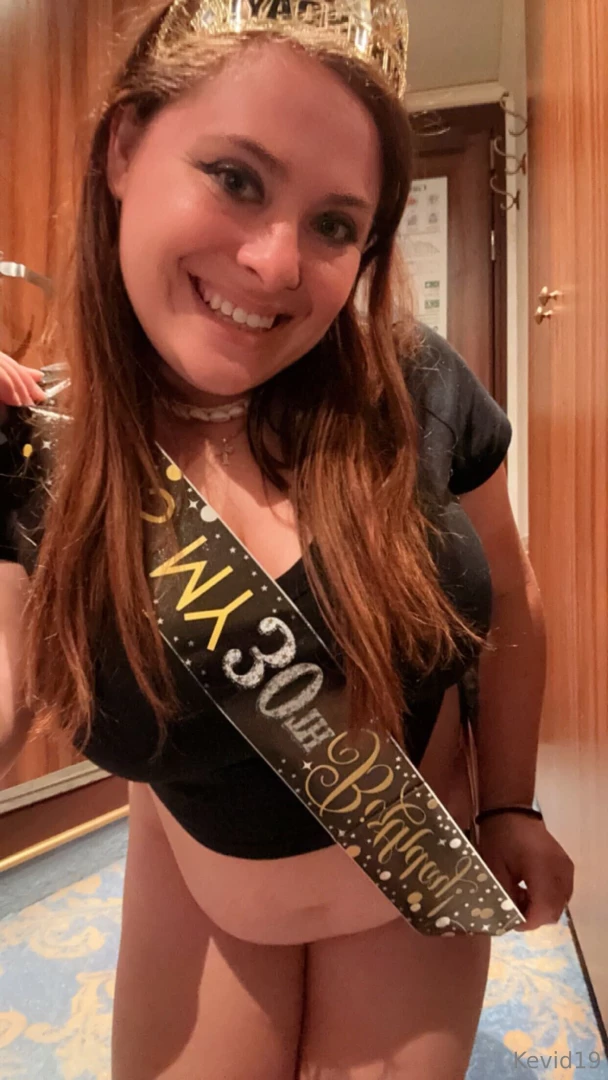 Happy birthday to my good friend misskinkysub 