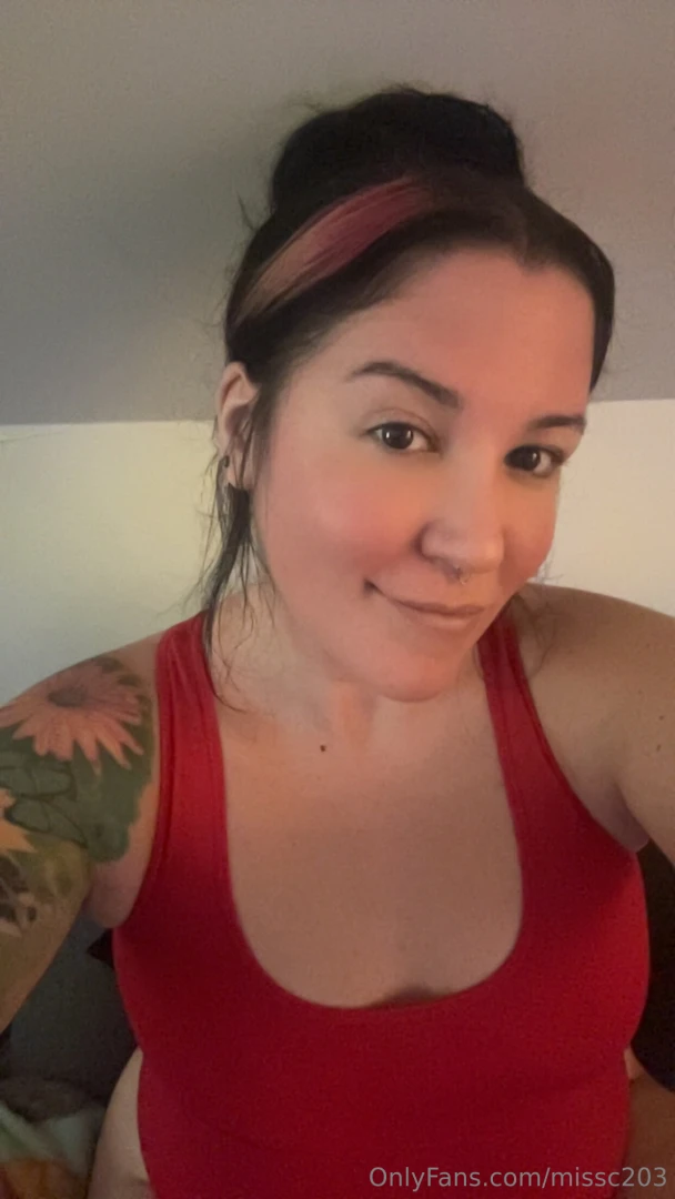 Happy 4th hope everyone stays safe and has fun 