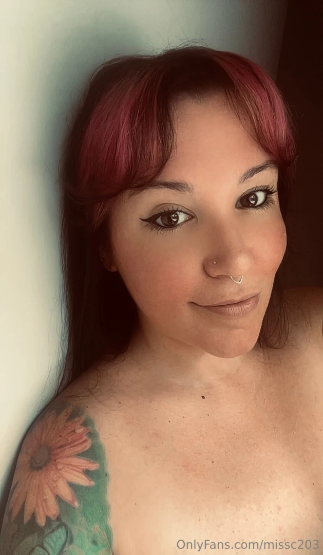 Do you follow me on ig misscgoeslive 