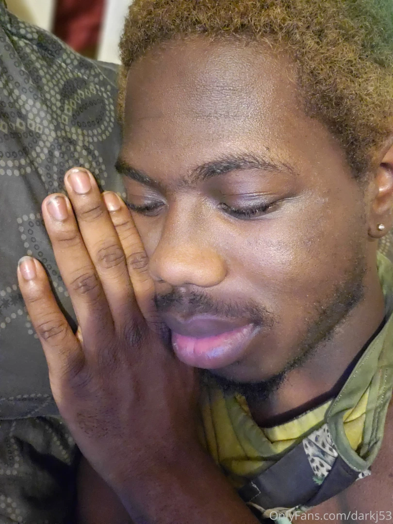 Anyone want to cuddle with me part 1 