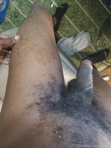 It was a massive cum when i cum it scatters like a shotgun spread so part 4