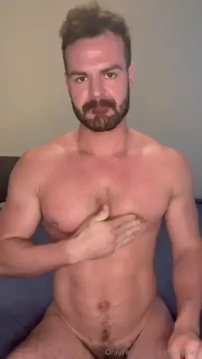 Bonus video i love making hot custom videos any chance to perform for 