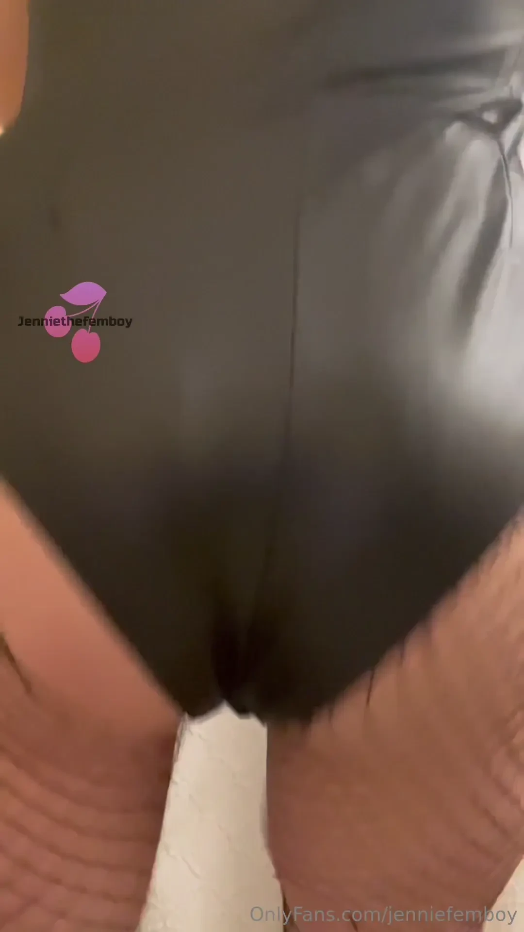 Who knew bunny butt could be so thick 
