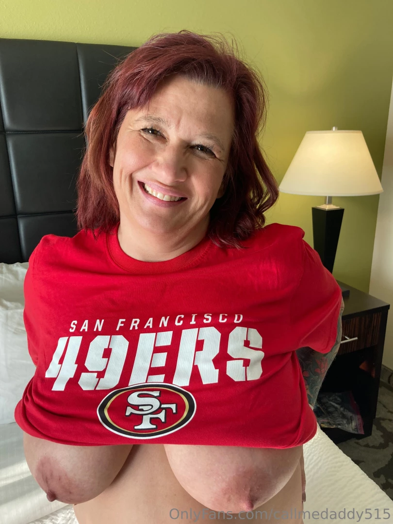 Bella inked36ddd who you rooting for today let s go 49ers 