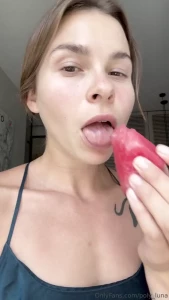 What s your fave fruit