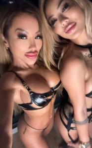 Play with my queen cj look how hot we together we dance we play many