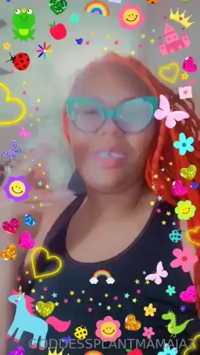 Smoke break xoxo i need a new 420 bae dm me if you re them xx 