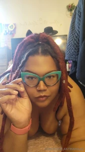 Wouldn t you love to have the opportunity to nut on my pretty face