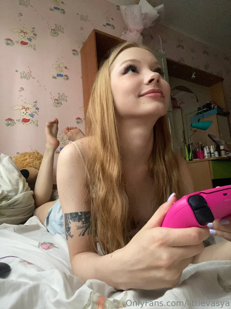 Plugged the joystick into my laptop to play need for speed vroom vroom 