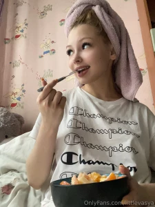 Fruit salad for lunch is so fresh sweet and very yummy - giving my