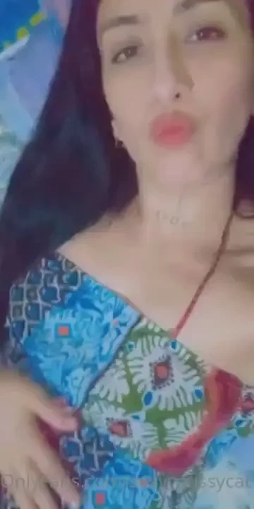 Hi baby wanna see more talk to me papi 