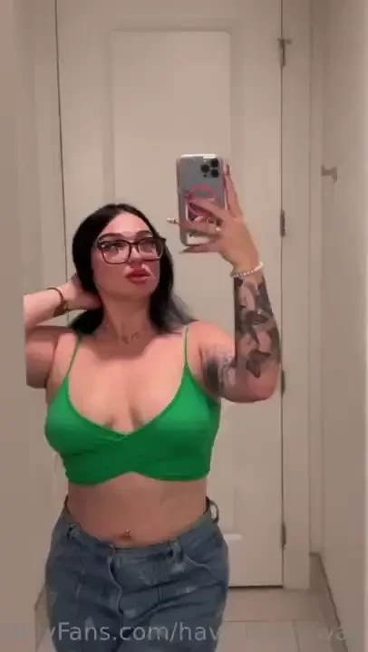 Let me be ur little slut 