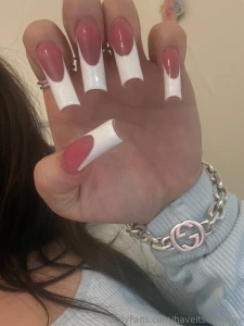 Like my new grabbers my feet match hmu for feet pics