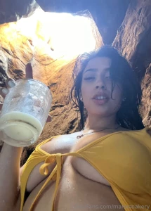 Come see me get naked after i go the beach