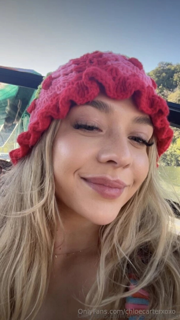 What do you think of my hat 