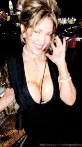 Happy new year peeps the beginning of an epic night part 3