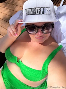 Got this new cap and i m loving the combination of green and white