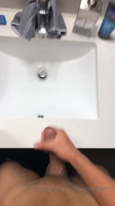 First cumshot in my new sink 