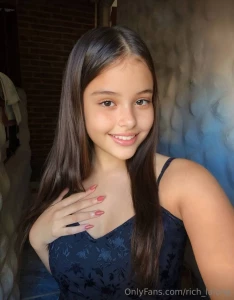 Look at sabrinalittlewizard she is so sexy and cutie isn t she part 44