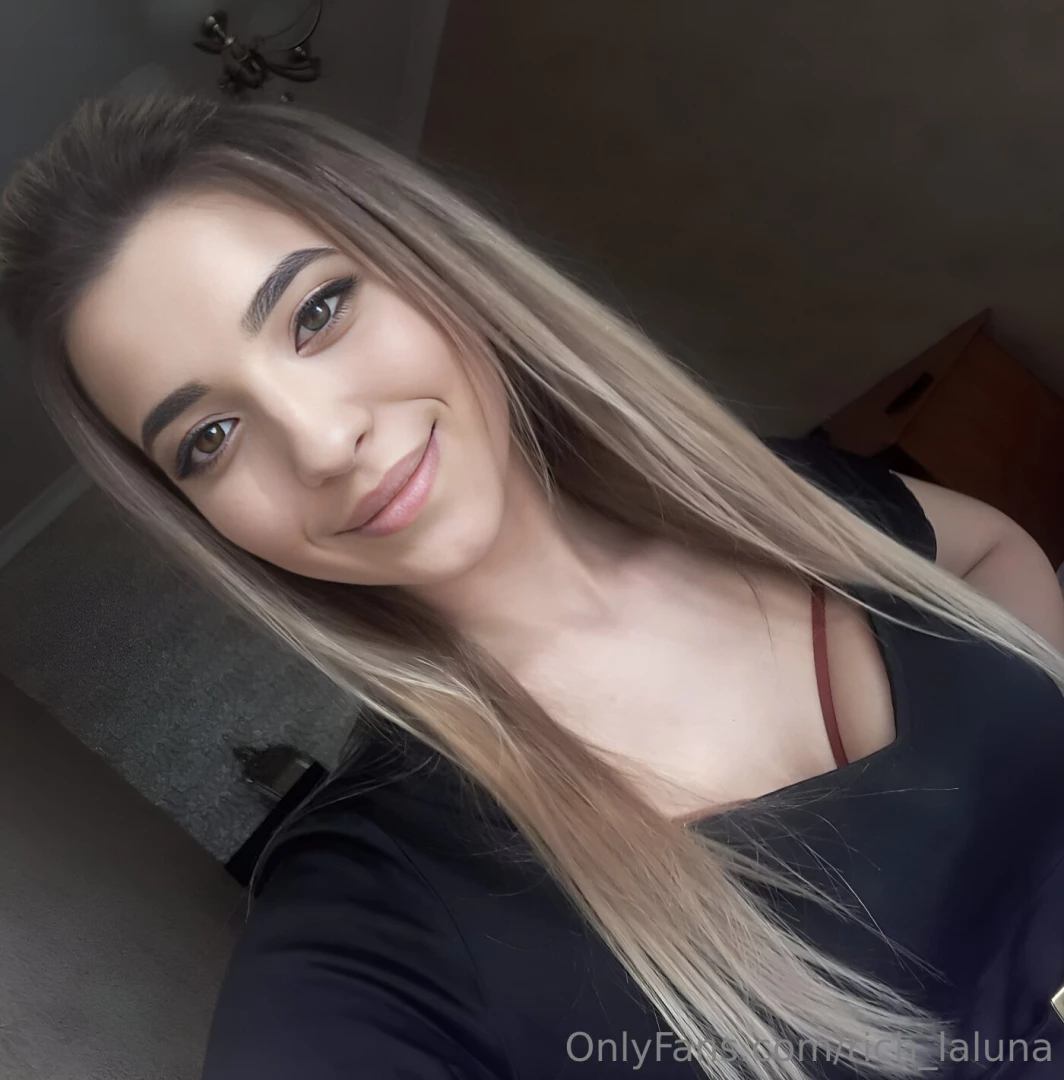 Naughtyilona wants to ride your big throbbing cock i know you want to part 58 