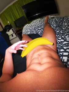 60 likes and i ll upload the cumshot video from this