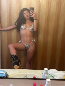 Too hot to handle and too tempting to resist catch me causing a splash