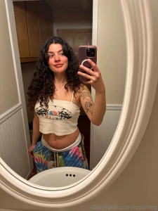 Mirror selfie let me make you smile